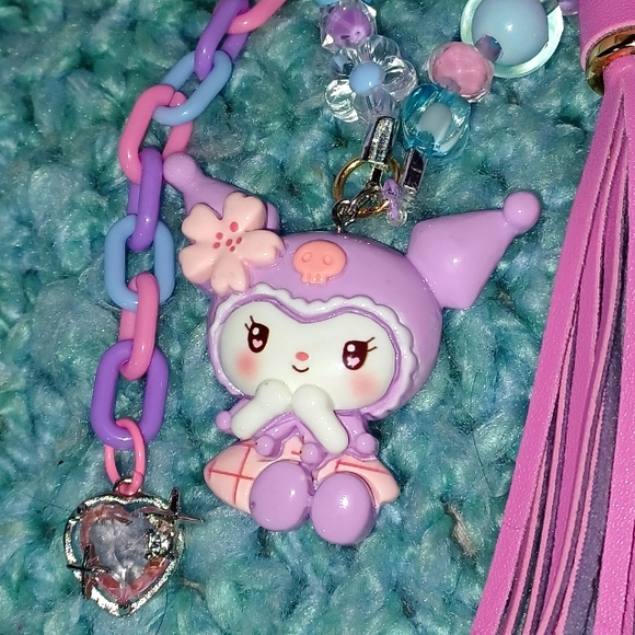 Kuromi's Wonderful Lilac Tote and Dangler/Keychain - Picture 8 of 16